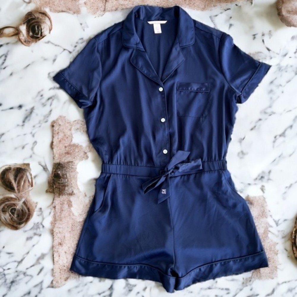 Victoria’s Secret Navy Blue Satin Button Front Lounge Pajama Romper Size Medium - Picture 2 of 11